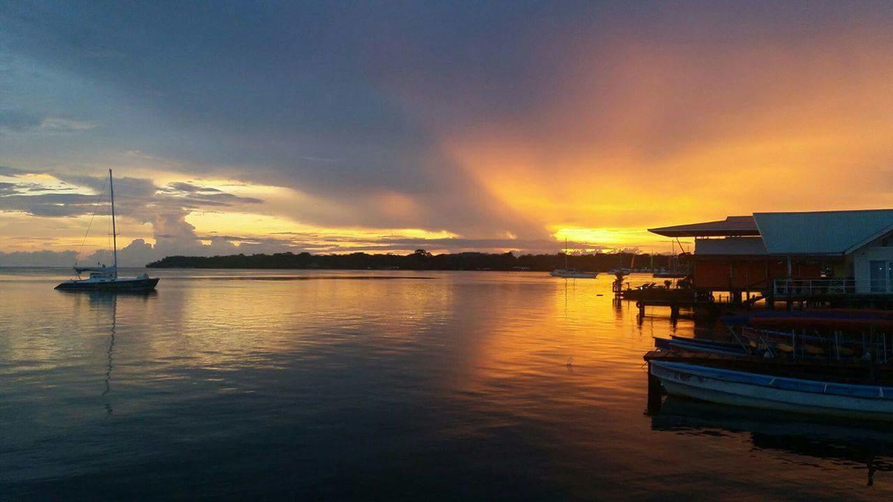 Hostal On The Sea Bocas Town Exterior foto